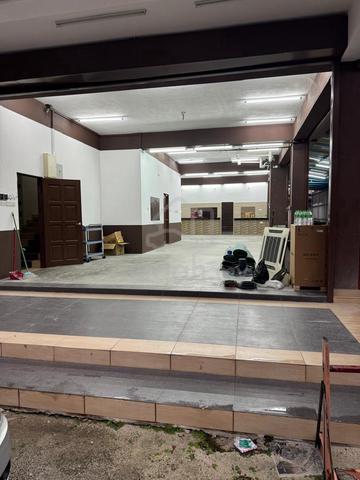 4 Storey SHOP LOT Jinjang Utara, Actual, EXTRA LAND, Low Deposit 1