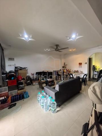 taman bukit indah double storey house for sales 1