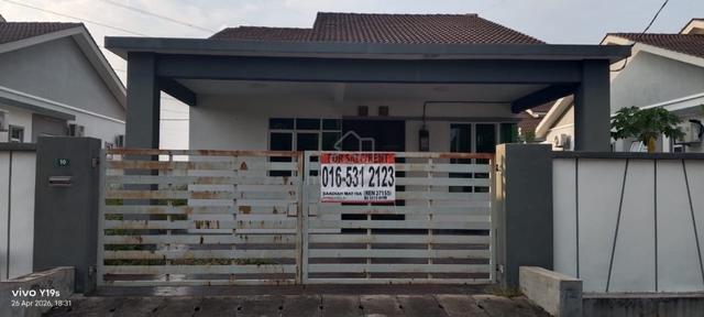 Rumah Banglo Satu Tingkat Taman Tronoh Universiti Seri Iskandar Bota P 1