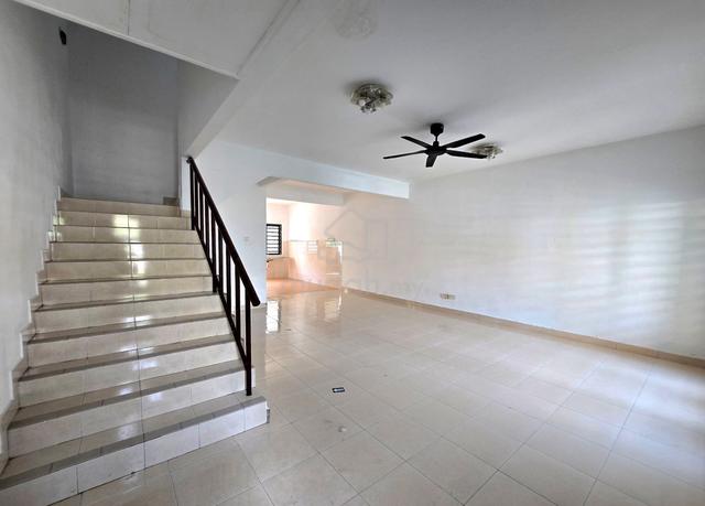 【 Basic, cheap, 4 bedroom  3 bathroom 】 2 Storey House, Saujana Rawang 1