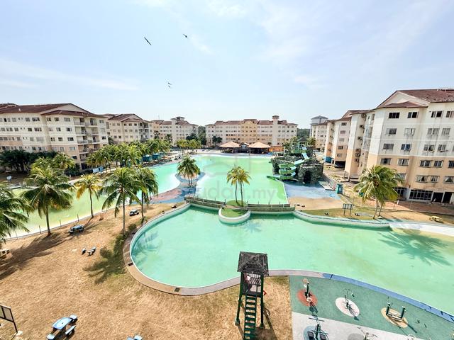 Tiara Beach Resort 1