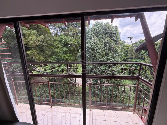 Kuala Lumpur Cheras Leasehold Townhouse For Sale 1