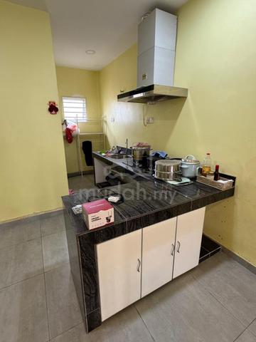 Oug 2 Storey Terrace House Upper Floor For Rent 1