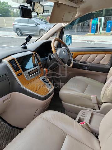 2005 Toyota ALPHARD 3.0 MS PREMIUM MNH10W (A) - 4