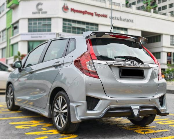 REVERSE CAMERAš„2015 Honda JAZZ 1.5 V 1YR WARANNTY - 2