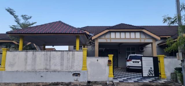 Semi-D Single Storey House Taman Gambang Damai For Sale