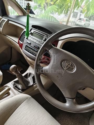 2005 Toyota INNOVA 2.0 G (M) - 4