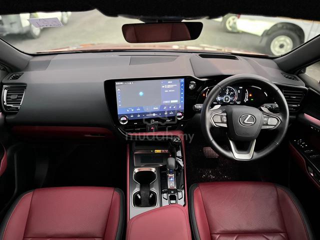 2023 Lexus NX250 2.5 LUXURY / 7k km / ORANGE & RED - 5