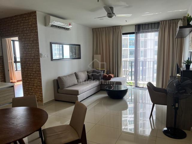 i-Suite @ i-City 1