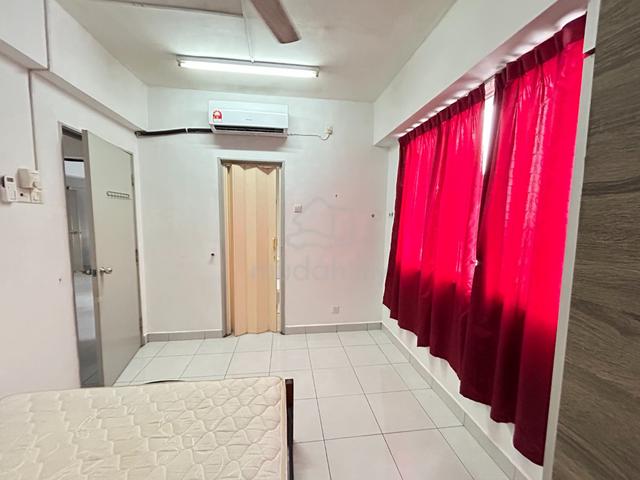 Main Place Residence 1