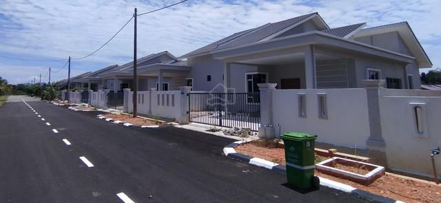 Rumah Semi-D Baru di Taman Sri Idaman 3, Batu Embun, Jerantut 1