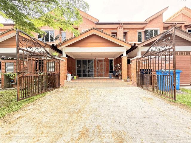 MURAH FACING OPEN 2 Storey Terrace House Alam Budiman U10 Shah Alam 1
