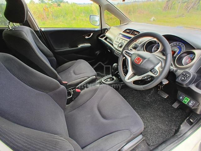 2012 HONDA JAZZ 1.3 Hybrid Facelift (A) - 5
