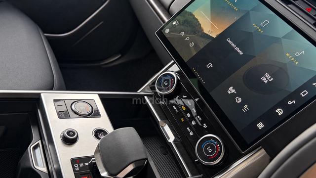 2022 Range Rover Vogue 4.4 P530 First - 4