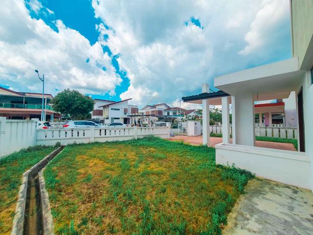 BELOW MARKET Double Storey Bungalow Bandar Baru Enstek, Nilai 5