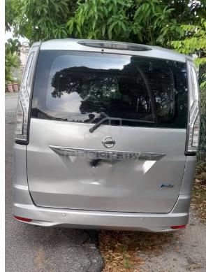 2015 Nissan SERENA 2.0 S-HYBRID HIGHWAY STAR - 2
