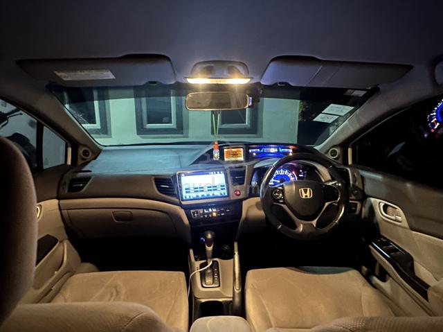 2012 Honda CIVIC 1.8 S i-VTEC FACELIFT (A) - 5