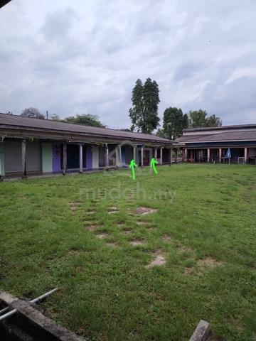 Shoplot Bandar Tenggara Kota Tinggi 450sqft Leasehold For Sale 1