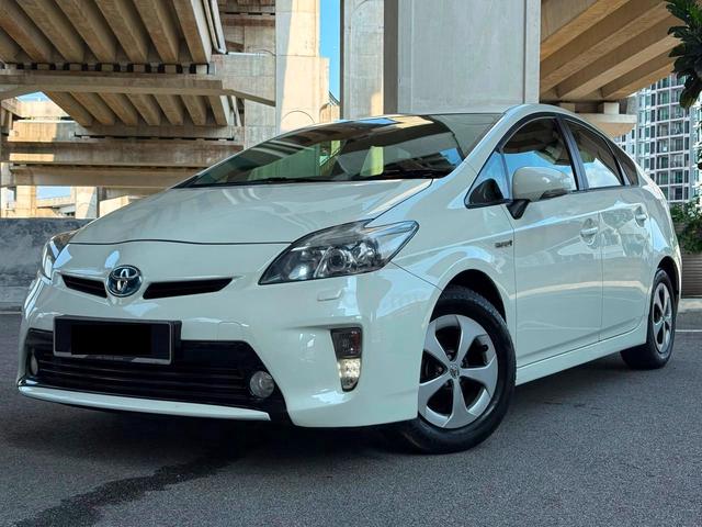 2013 Toyota PRIUS 1.8 LUXURY (A) - 1OWNER/NEWBATT - 1