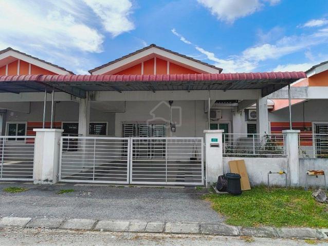Rumah Untuk Disewa. Taman Lakeville Bandar Universiti, Sri Iskandar. 1