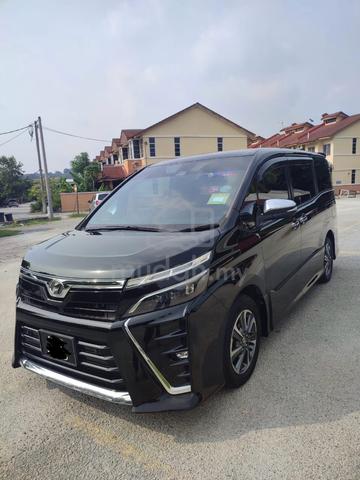 2019 Toyota VOXY 2.0 ZS KIRAMEKI II (A) - 3