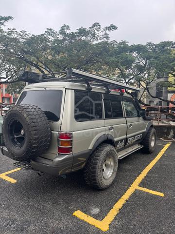 1995 Mitsubishi PAJERO 2.8 (A) - 3