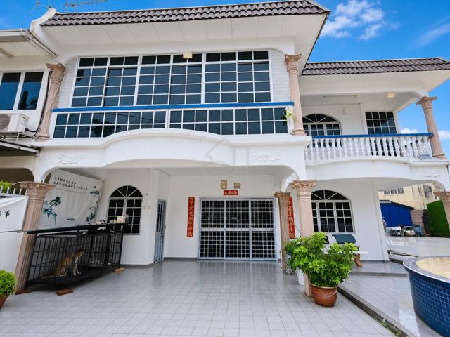 CORNER LOT 2 Storey House Taman Melur Ampang 1