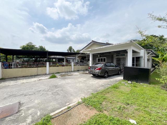 Semi D Single Storey Jalan Merbuk Taman Bentara Telok Panglima Garang 1