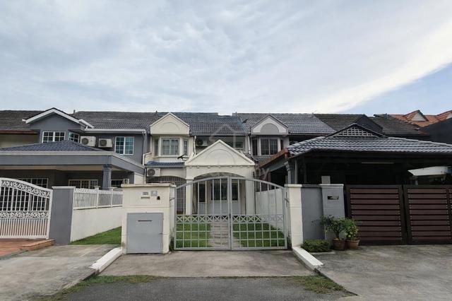 Bandar Tun Hussein Onn FREEHOLD House【Face Empty Land, Easy Parking】 1