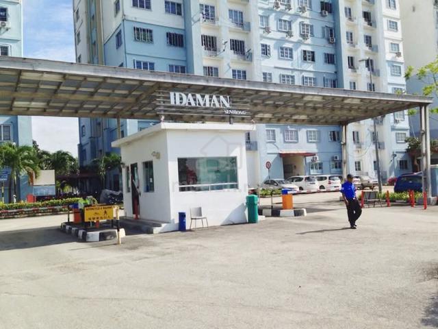 Idaman Senibong Apartment 1