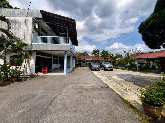 bungalow house for rent  1