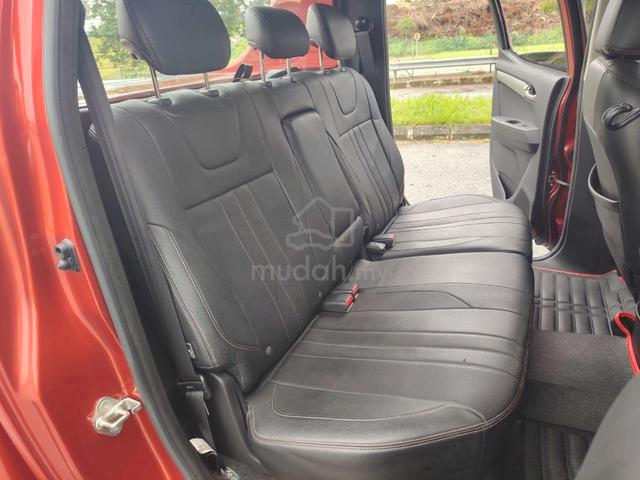 Isuzu D-MAX 3.0 V-CROSS 4x4 (A) NO OFF ROAD USED - 4
