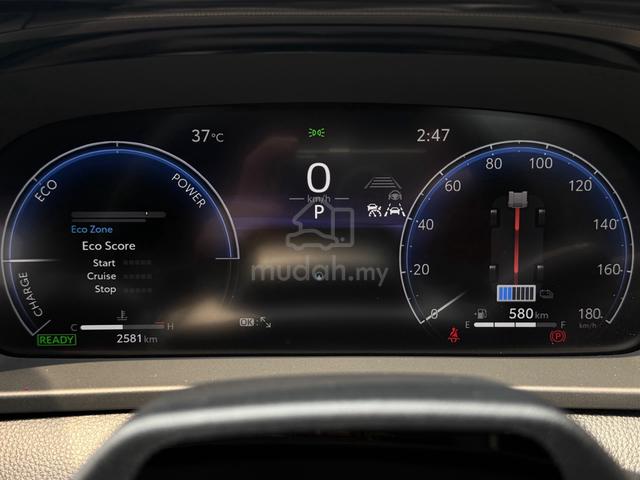 2025 Toyota Crown Estate Hybrid 2.5L - 5
