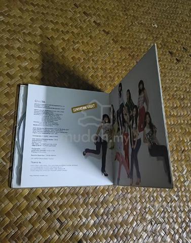 Girls' Generation (SNSD) - The 1st Mini Album - photo 4 of 4