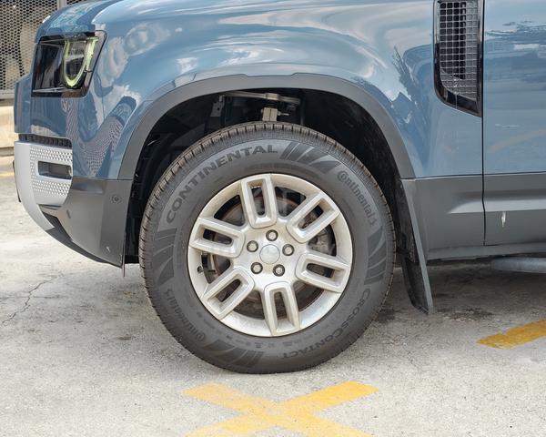 BEIGE INT 2022 Land Rover DEFENDER 2.0 110 P300 - 5