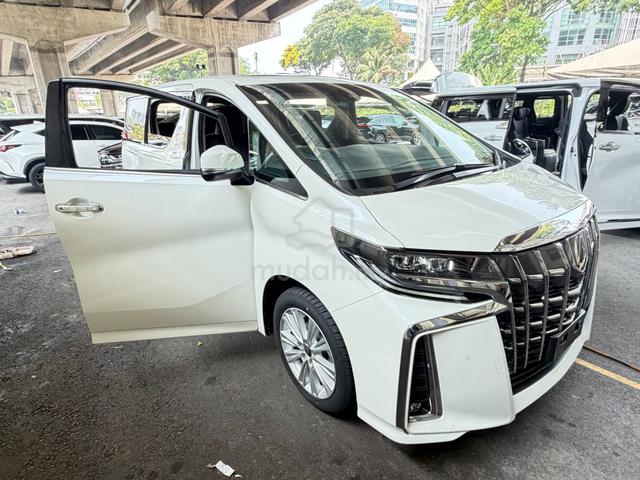 2023 Toyota ALPHARD 2.5 S 8 Seat 2P.Door Grd 4.5 - 4