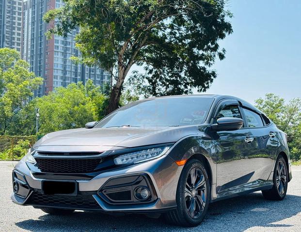2018 Honda CIVIC FC 1.5 TC-PREMIUM FULL LOAN#9770 - 1