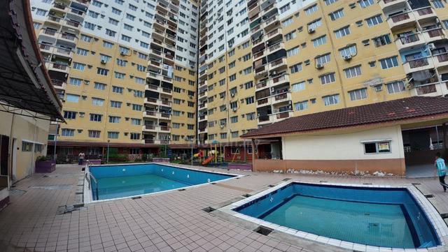 Laksamana Puri Condominium 1