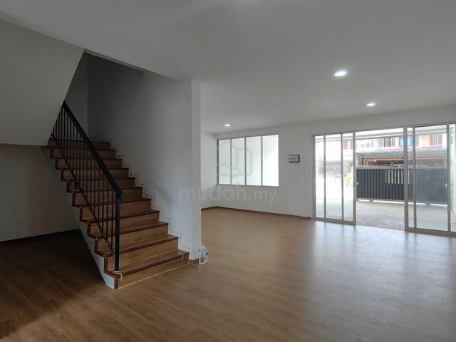 JALAN SEMABA DOUBLE STOREY TERRACE FOR SALE At 6TH MILE KUCHING 1