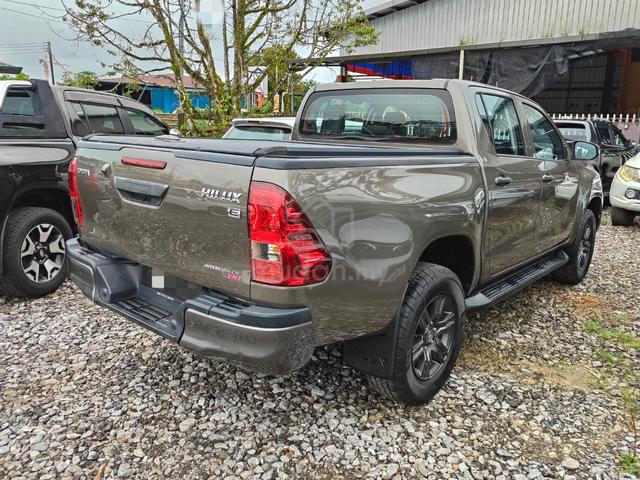 2022 Toyota HILUX 2.4 E (A) - 4