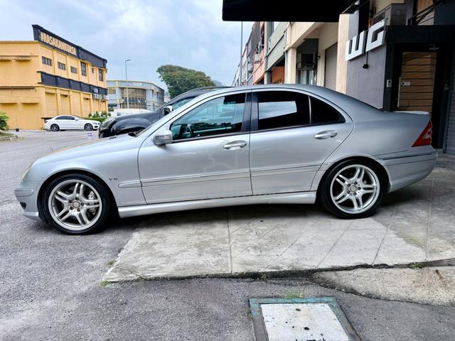 2002 Mercedes Benz AMG C32 3.2 (A) - 2