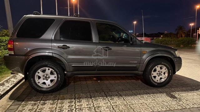 2005 Ford ESCAPE 2.3 (A) - 4