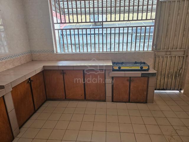 Double Storey house Seksyen 6 For Rent 4
