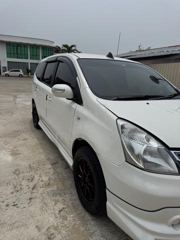 2012 Nissan GRAND LIVINA 1.6 IMPUL (A) - 1