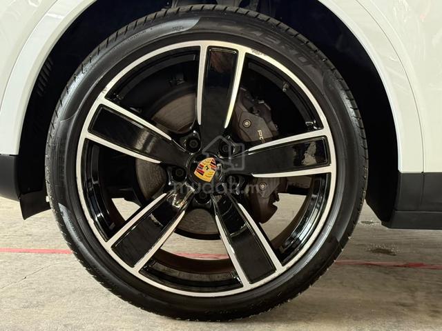 2022 Porsche Cayenne 3.0 35k KM 4.5B / BLACK Seat  - 5