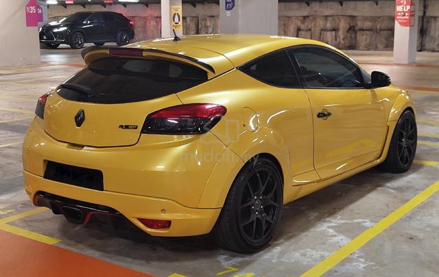 2010 Renault MEGANE 2.0 SPORT 250 CUP (M) - 2