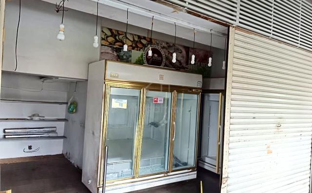 FOR RENT | Ground Floor Shoplot (Front) – Opposite The Spring Mall 1