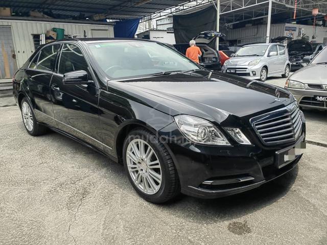 2013 Mercedes-Benz E200 CGI AT Low Milage - 1