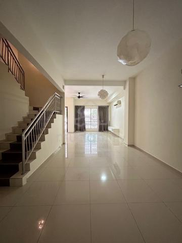 PENAWAR Off Free School Rd 3-S/Ter House 3600sf 6-Bedrooms 5-Aircons 1