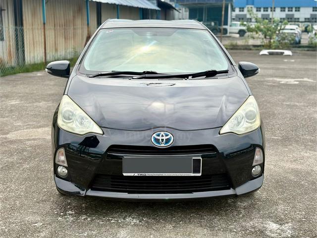 2012 Toyota PRIUS C 1.5 (HYBRID) (A) PUSPAKOM DONE - 2